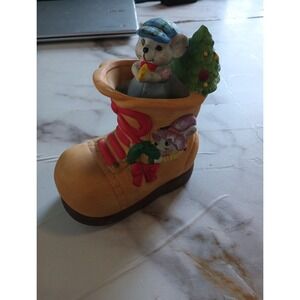 Jasco‎ Christmas Decor Boots with Mouse Musical Porcelain Figurine Vintage Rare